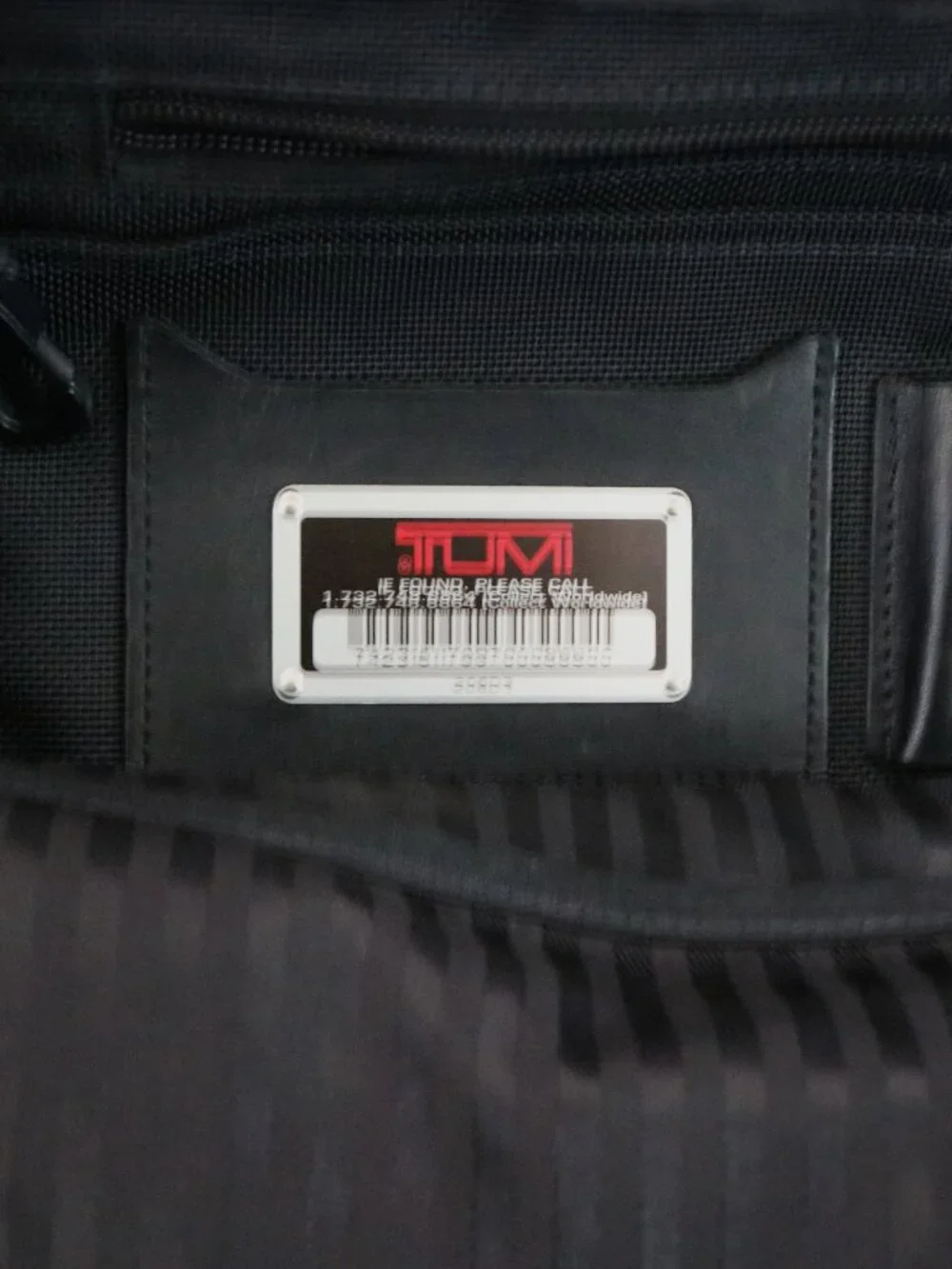 TUMI Alpha Black Expandable Briefcase Organizer Corporate Nylon Shoulder Bag USA